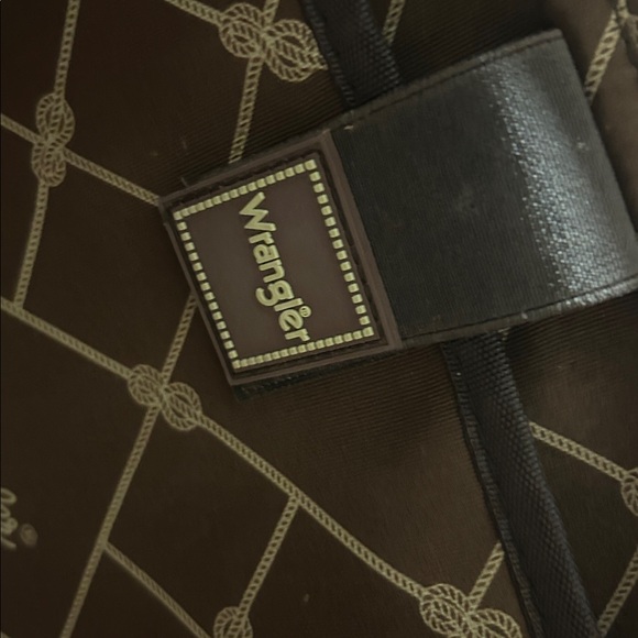 Wrangler Large Aztec Patterned Brown Tote Bag - Picture 5 of 5